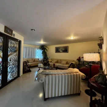 Casa En Renta,Bosques de Santa Anita,Avenida Bosques 1064, Tlajomulco de Zúñiga, Jalisco 45640, 6 Habitaciones,5 Baños,Avenida Bosques,2,p7Me3XK