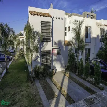 Casa En Venta,Altus Quintas,Jalisco 890, Zapopan, Jalisco 45200, 3 Habitaciones,2 Baños,Jalisco,MX251023148