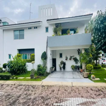 Casa En Venta,Jardín Real,Boulevard Jardín Real Oriente S/N 79, Zapopan, Jalisco 45136, 3 Habitaciones,3 Baños,Boulevard Jardín Real Oriente,2,pkE2r7B