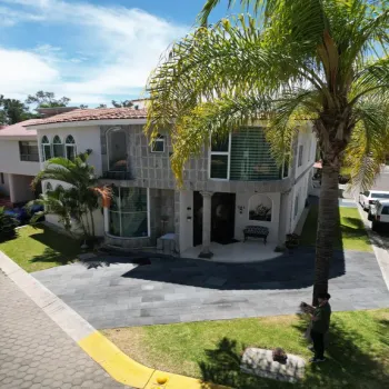 Casa En Venta,Virreyes,Avenida Naciones Unidas S/N, Zapopan, Jalisco 45110, 5 Habitaciones,4 Baños,Avenida Naciones Unidas,1,piloVhI