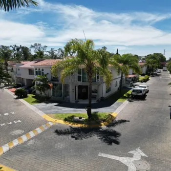 Casa En Venta,Virreyes,Avenida Naciones Unidas S/N, Zapopan, Jalisco 45110, 5 Habitaciones,4 Baños,Avenida Naciones Unidas,1,piloVhI