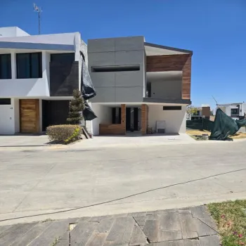 Casa En Venta,Altavista Residencial,Avenida Altavista 390, Zapopan, Jalisco 45134, 3 Habitaciones,2 Baños,Avenida Altavista,1,pvmu9NY