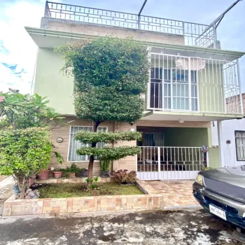 Casa En Venta,Fracc Real Del Sol,Avenida Estrella 10, Tlajomulco de Zúñiga, Jalisco 45640, 5 Habitaciones,3 Baños,Avenida Estrella,3,pCoaJeO