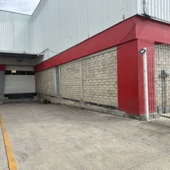 Bodega En Renta,Avenida La Llave S/N, San Pedro Tlaquepaque, Jalisco 45618,1 Baño,Avenida La Llave,1,p2pQ9K7