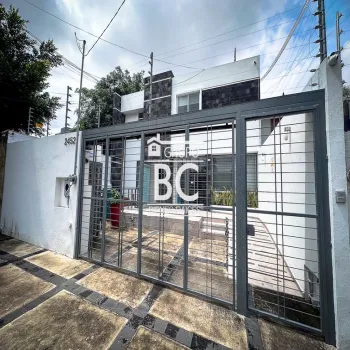 En Venta,Verde valle ,Avenida Topacio 2452, Guadalajara, Jalisco 44560,1 Baño,Avenida Topacio,1,pi7wU9o