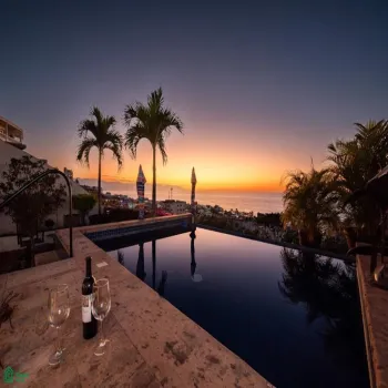 Edificio En Venta,5 de Diciembre,Argentina 290, Puerto Vallarta, Jalisco 48350, 6 Habitaciones,8 Baños,Argentina,3,MX25661373