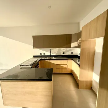 Casa En Venta,Maderias II,Avenida Madeiras 294, Zapopan, Jalisco 45134, 3 Habitaciones,3 Baños,Avenida Madeiras,3,pbHvBCN