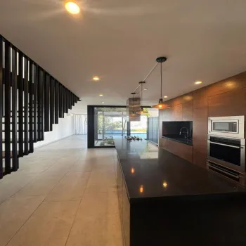Casa En Venta,Avenida Juan Palomar y Arias 1300, Zapopan, Jalisco 45110, 4 Habitaciones,5 Baños,Avenida Juan Palomar y Arias,1,ph6YAA4