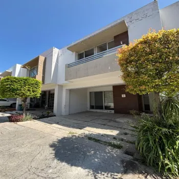 Casa En Venta,Colli Urbano,Avenida el Colli S/N, Zapopan, Jalisco 45070, 3 Habitaciones,2 Baños,Avenida el Colli,1,pViDk5q