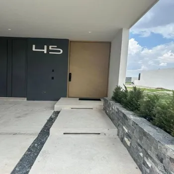 Casa En Venta,Avenida Paseo del Cielo 45, Aguascalientes, Aguascalientes 20326, 2 Habitaciones,2 Baños,Avenida Paseo del Cielo,2,pO0Opiu