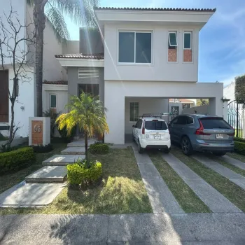 Casa En Renta,Valle Real,Paseo San Arturo Oriente 910 56, Zapopan, Jalisco 45130, 4 Habitaciones,4 Baños,Paseo San Arturo Oriente,2,p5upAZ5