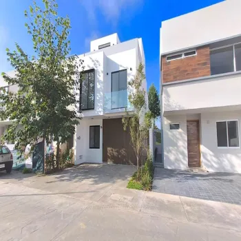 Casa En Venta,Parques Vallarta,Avenida Paseo del Norte 3322 36, Zapopan, Jalisco 45134, 3 Habitaciones,3 Baños,Avenida Paseo del Norte,3,psVuAUc