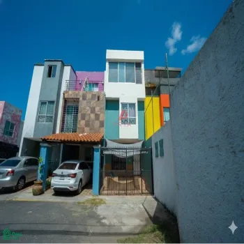 Casa En Venta,Parques De Zapopan,SANTA MONICA 340, Zapopan, Jalisco 45138, 2 Habitaciones,2 Baños,SANTA MONICA,MX251035877