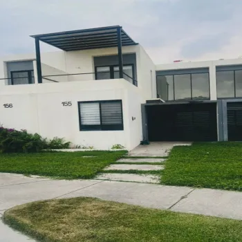 Casa En Venta,Calle J. Ma. Pino Suárez 338, Puerto Vallarta, Jalisco 48291, 2 Habitaciones,2 Baños,Calle J. Ma. Pino Suárez,2,pwQoySd