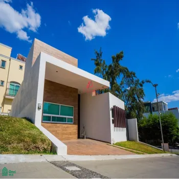 Casa En Venta,Lago Nogal,pabellón 5, Tlajomulco de Zuniga, Jalisco 45645, 4 Habitaciones,3 Baños,pabellón,MX251038114