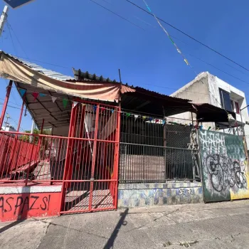 Local En Venta,Jardines de San José,Avenida Cristóbal Colón 3196, Guadalajara, Jalisco 44950,Avenida Cristóbal Colón,2,pqmEE77