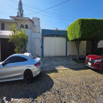 Casa En Venta,Arcos de Guadalupe,Calle Asesores 5507, Zapopan, Jalisco 45037, 2 Habitaciones,2 Baños,Calle Asesores,1,pug9RQC