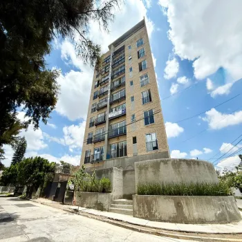 En Venta,Altamira,Circunvalación Medas 420, Zapopan, Jalisco 45160, 7 Habitaciones,10 Baños,Circunvalación Medas,1,pFxsRcG