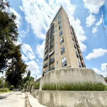 En Venta,Altamira,Circunvalación Medas 420, Zapopan, Jalisco 45160, 7 Habitaciones,10 Baños,Circunvalación Medas,1,pFxsRcG