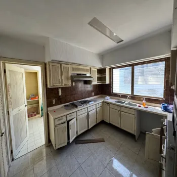 Casa En Venta,Ciudad Bugambilias,Remanso de Las Liebres Poniente 60, Zapopan, Jalisco 45237, 6 Habitaciones,5 Baños,Remanso de Las Liebres Poniente,1,p0J4Kli