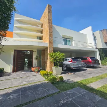 Casa En Venta,Las Cumbres,Paseo de los Virreyes 1250, Zapopan, Jalisco 45110, 4 Habitaciones,5 Baños,Paseo de los Virreyes,2,pXAKEJs