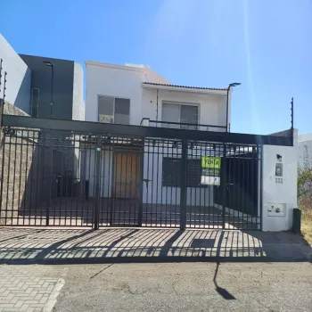 Casa En Venta,real de juriquilla,Cascada Naolinco 332, Querétaro, Querétaro 76230, 3 Habitaciones,4 Baños,Cascada Naolinco ,1,pb36yhN