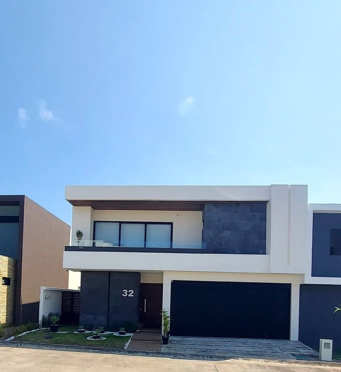 Punta Tiburon Laguna Onega 4 Habitaciones