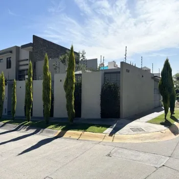 Casa En Venta,Bugambilias,Circuito de las Flores Poniente 3554, Zapopan, Jalisco 45237, 3 Habitaciones,3 Baños,Circuito de las Flores Poniente,2,p6EoedN