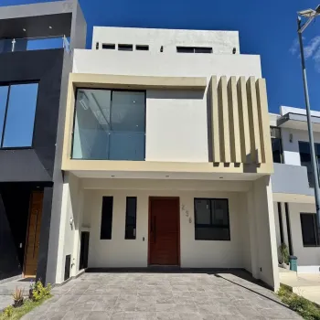 Casa En Venta,Jardines del Vergel,Prolongación Río Blanco 1900, Zapopan, Jalisco 45180, 5 Habitaciones,5 Baños,Prolongación Río Blanco,3,pho4Q9h