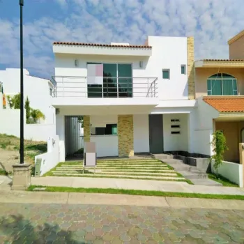Casa En Renta,Bosques de Santa Anita,LOS PIRINEOS C2, Tlajomulco de Zúñiga, Jalisco 45640, 4 Habitaciones,3 Baños,LOS PIRINEOS,2,pzc9LXA