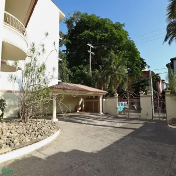 Casa En Venta,Versalles,PALM SPRINGS 351, Puerto Vallarta, Jalisco 48310, 5 Habitaciones,4 Baños,PALM SPRINGS,2,MX251048006
