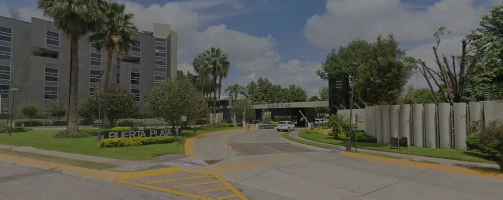 Puerta Plata Av Universidad