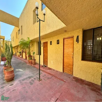 Departamento En Venta,Residencial Victoria,Coral 3679, Zapopan, Jalisco 44590, 2 Habitaciones,2 Baños,Coral,2,MX251052480