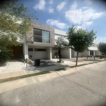 Casa En Venta,El Palomar,Avenida Adolfo López Mateos Sur 1450 18, Tlajomulco de Zúñiga, Jalisco 45643, 3 Habitaciones,2 Baños,Avenida Adolfo López Mateos Sur,2,pS5U6yv