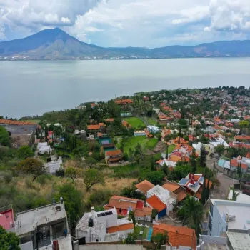 Casa En Venta,Raquet Club,Bjorn Borg 7, Jocotepec, Jalisco 45820, 5 Habitaciones,3 Baños,Bjorn Borg ,3,pBbPbfz