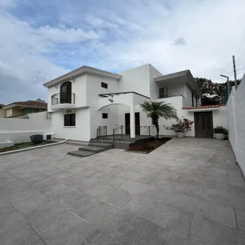 Casa En Venta,Ciudad Bugambilias,Circuito del Lince Oriente S/N, Zapopan, Jalisco 45237, 4 Habitaciones,5 Baños,Circuito del Lince Oriente,1,pQFzCsR