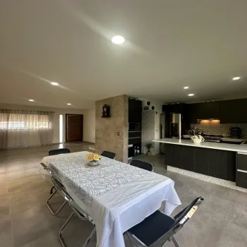 Casa En Venta,Adamar,Av. ADAMAR 548 71, Tlajomulco de Zúñiga, Jalisco 45646, 3 Habitaciones,3 Baños,Coto ALAMEDA,Av. ADAMAR,3,723288