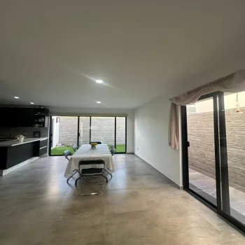 Casa En Venta,Adamar,Av. ADAMAR 548 71, Tlajomulco de Zúñiga, Jalisco 45646, 3 Habitaciones,3 Baños,Coto ALAMEDA,Av. ADAMAR,3,723288