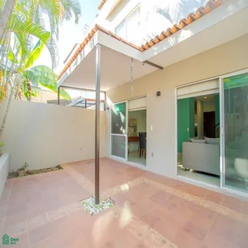 Casa En Venta,Residencial Fluvial Vallarta,Rio Santiago 187, Puerto Vallarta, Jalisco 48312, 3 Habitaciones,2 Baños,Rio Santiago,2,MX251064824
