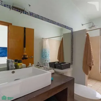 Casa En Venta,Chapala Centro,Paseo Piedra Grande 322 punta montaña, Jocotepec, 322, Chapala, Jalisco 45900, 3 Habitaciones,3 Baños,Paseo Piedra Grande 322 punta montaña, Jocotepec,2,MX261067803