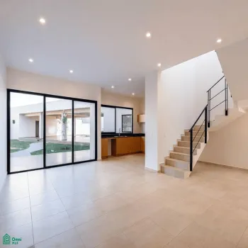 Casa En Venta,Chapala Centro,Paseo del Lago 32, Int. 8, Chapala, Jalisco 45900, 3 Habitaciones,4 Baños,Paseo del Lago,2,MX261069280