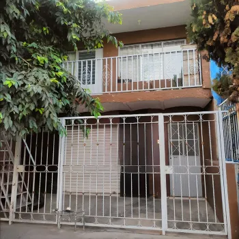 Casa En Venta,Las Bóvedas ,Calle Girasoles 127, Zapopan, Jalisco 45138, 6 Habitaciones,2 Baños,Calle Girasoles,2,pl8SRLT
