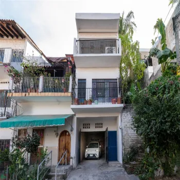 Casa En Venta,5 de Diciembre,Ecuador 1316, Puerto Vallarta, Jalisco 48350, 5 Habitaciones,2 Baños,Ecuador,MX26004311M