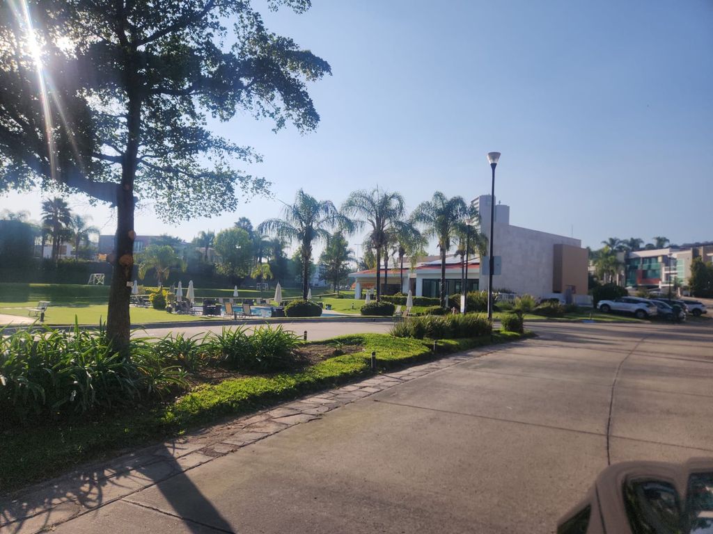 El Manantial Paseo del Manantial