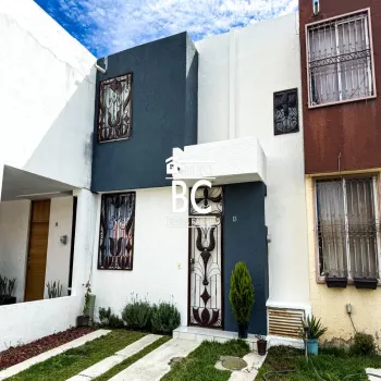Casa En Venta,Jardines del Valle,Avenida Acueducto 3570 13, Zapopan, Jalisco 45138, 2 Habitaciones,1 Baño,Avenida Acueducto,1,pUsIMwa