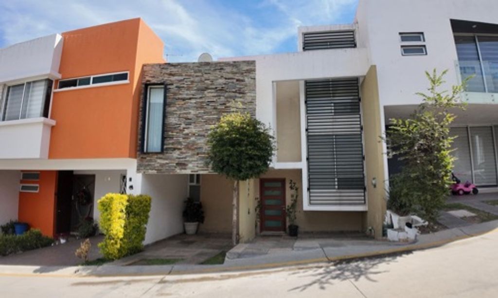 Zapopan Av Valle de los imperios 3 Habitaciones