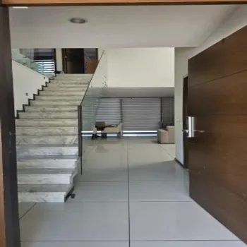 Casa En Venta,Valle Real,Avenida Paseo La Toscana 888, Zapopan, Jalisco 45019, 5 Habitaciones,4 Baños,Avenida Paseo La Toscana,1,pBHt6tf