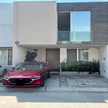 Casa En Venta,La Rua,Prolongación 5 de Mayo 70, Tlajomulco de Zúñiga, Jalisco 45645, 3 Habitaciones,2 Baños,Prolongación 5 de Mayo,2,ptWlys4