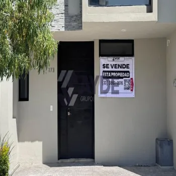 Casa En Venta,Jardines de Santa Anita,Camino a San Isidro 1540 173, Tlajomulco de Zúñiga, Jalisco 45645, 3 Habitaciones,2 Baños,Camino a San Isidro,2,pWo2c1E