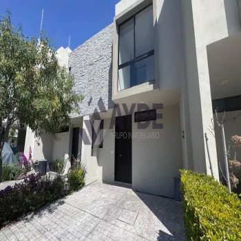 Casa En Venta,Jardines de Santa Anita,Camino a San Isidro 1540 173, Tlajomulco de Zúñiga, Jalisco 45645, 3 Habitaciones,2 Baños,Camino a San Isidro,2,pWo2c1E